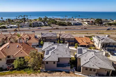 2732 Barcelona, Pismo Beach, CA 93449 - Photo 2