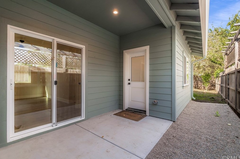 377 7th Ave, Chico CA  95926-3415 exterior