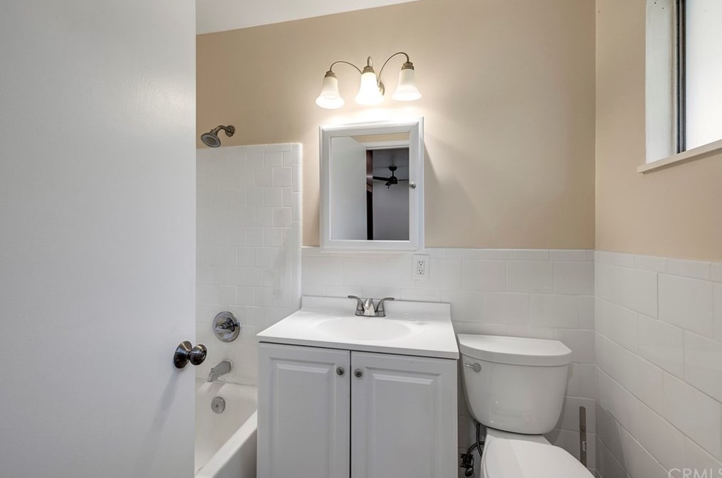 377 7th Ave, Chico CA  95926-3415 exterior