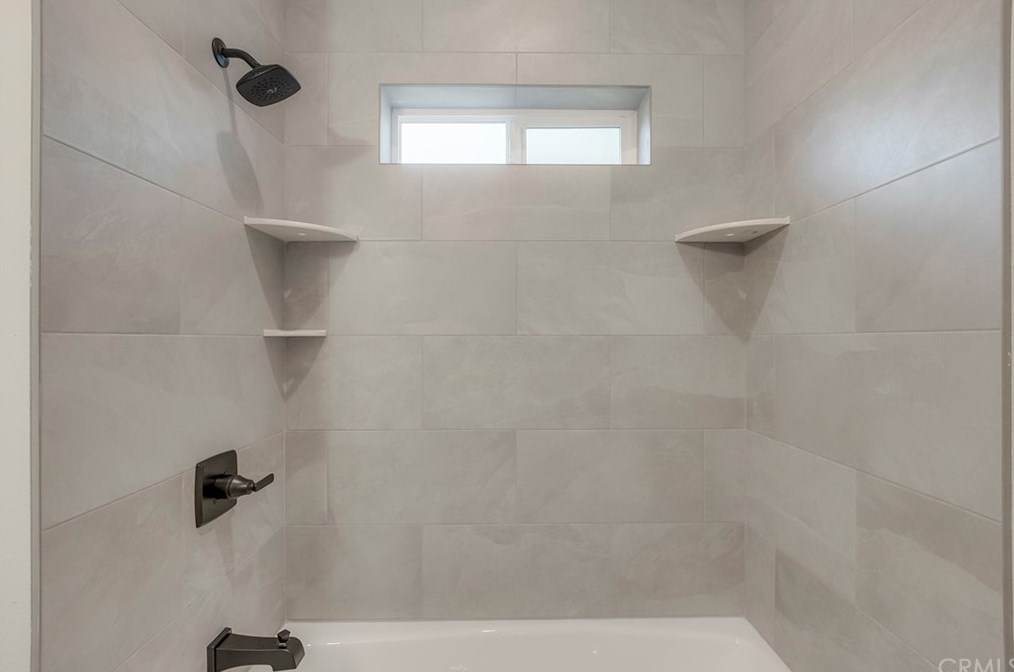 377 7th Ave, Chico CA  95926-3415 exterior