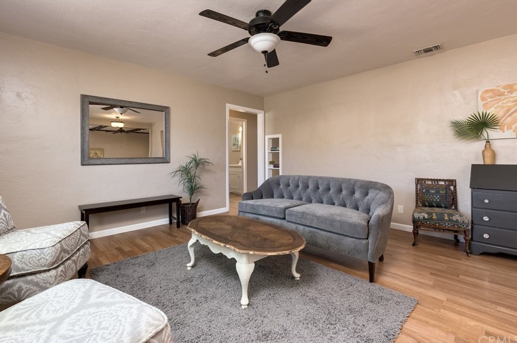 2714 Rafael St, Chico, CA 95973-1143