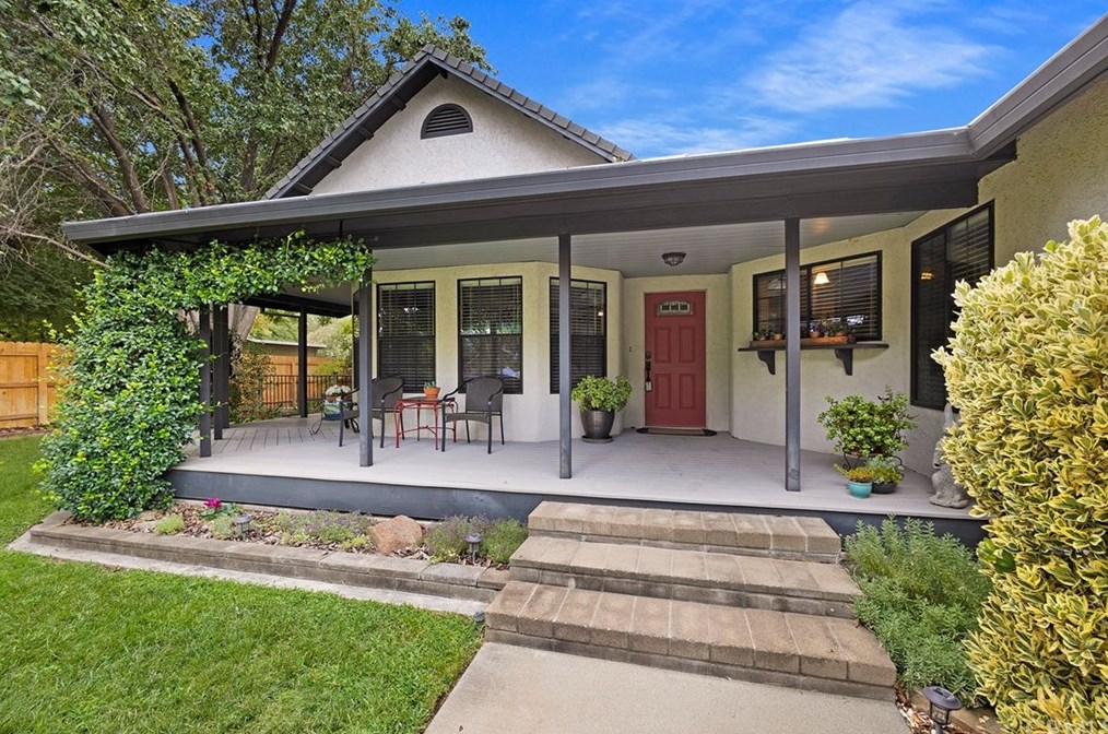 8095 Sherwood Blvd, Los Molinos, CA 96055