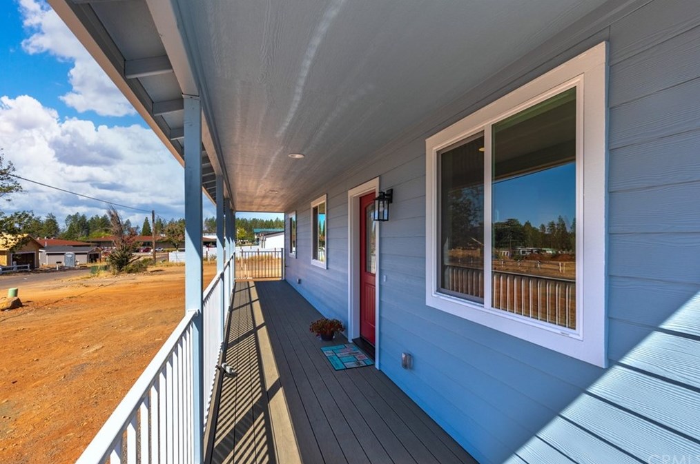1757 Whitaker Rd, Paradise, CA 95969-3609