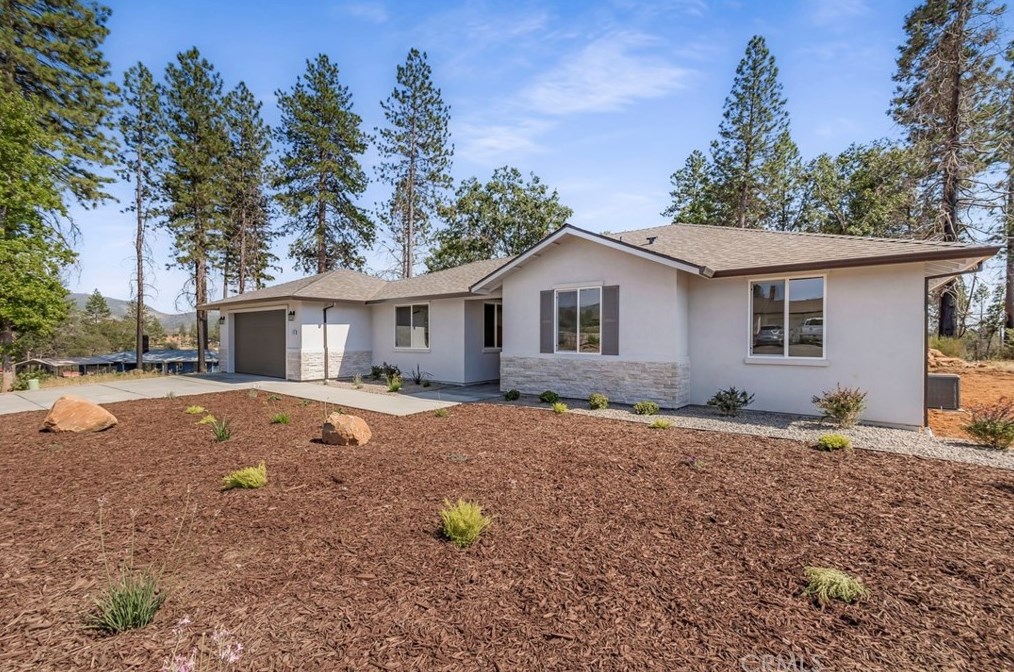 1760 Whitaker Rd, Paradise, CA 95969-3610
