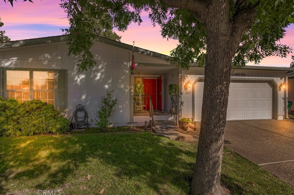 2050 Springfield Dr #212, Chico, CA 95928