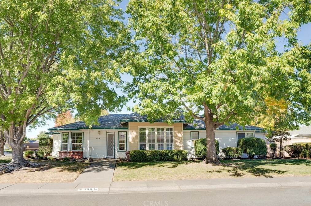 236 Yellowstone Dr, Chico, CA 95973
