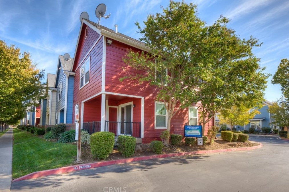 2099 Hartford Dr, Chico, CA 95928-6446