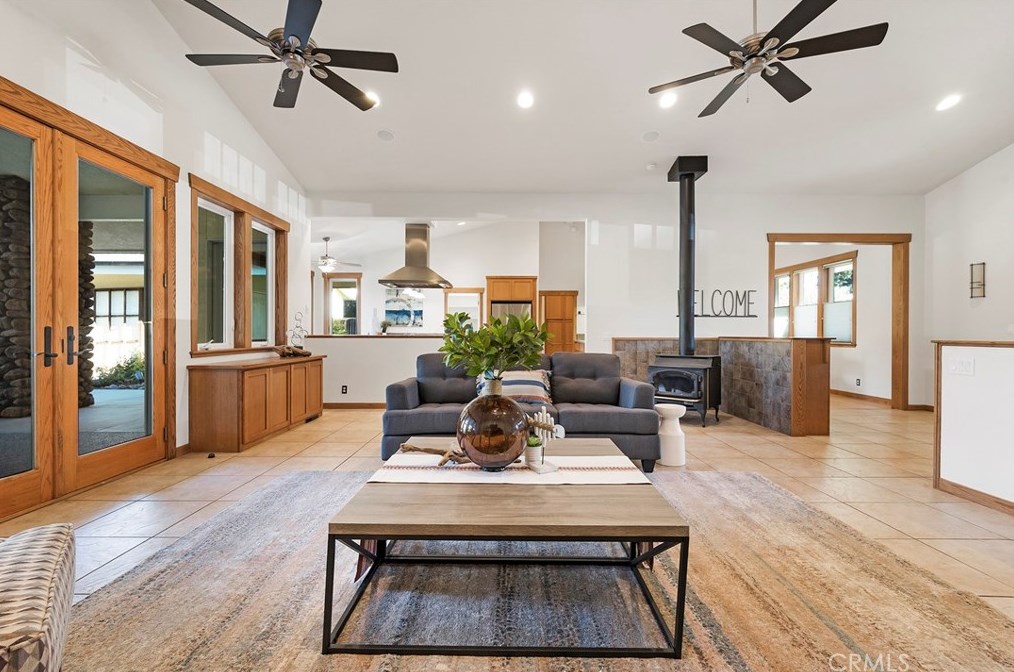 878 Filbert Ave, Chico, CA 95926-4016