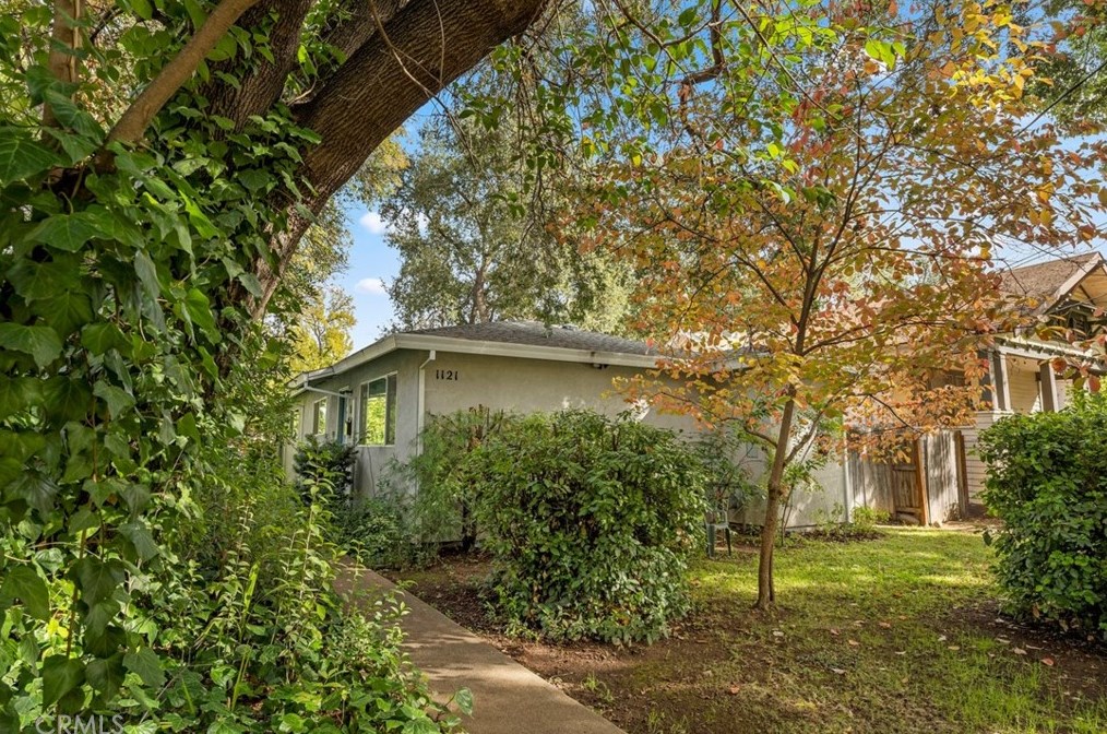 1121 Chestnut St, Chico, CA 95928