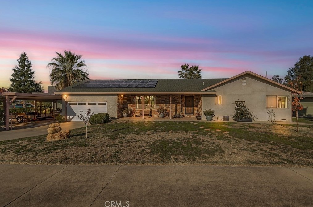 50 Oroview Dr, Oroville, CA 95965