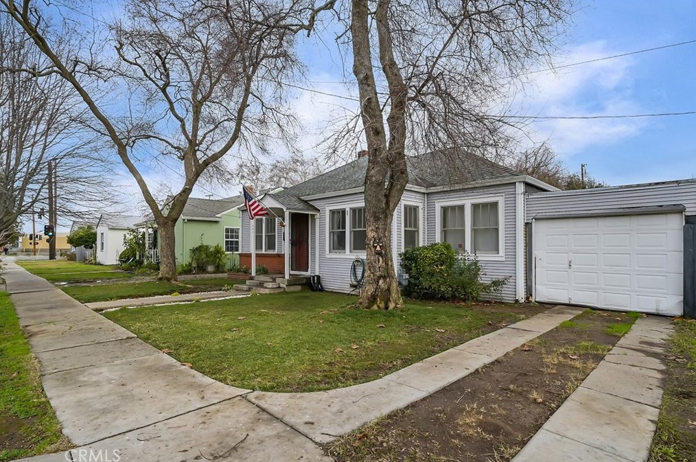 553 Cooper Ave, Yuba City CA  95991-4952 exterior