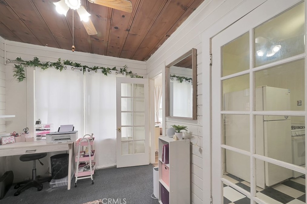 553 Cooper Ave, Yuba City CA  95991-4952 exterior