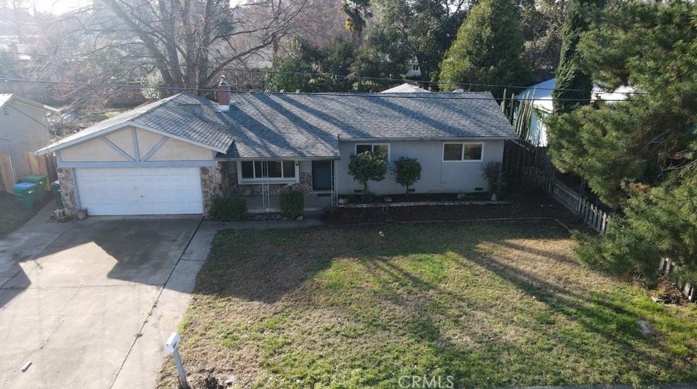 1067 La Mesa Dr, Chico, CA 95973