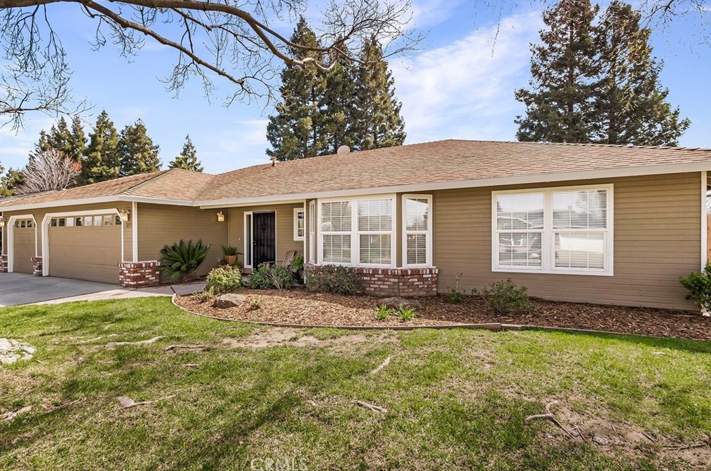 369 Silver Lake Dr, Chico, CA 95973