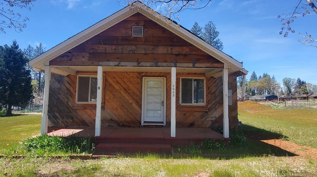 6045 N Libby Rd, Paradise, CA 95969