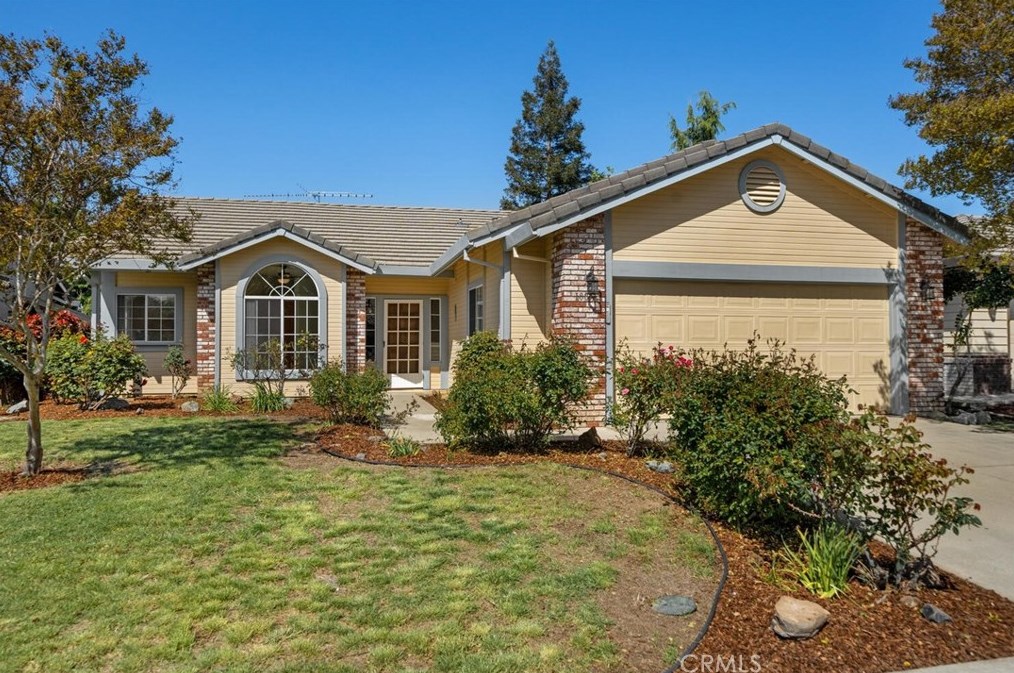 1085 Marina Dr, Yuba City, CA 95993-8106