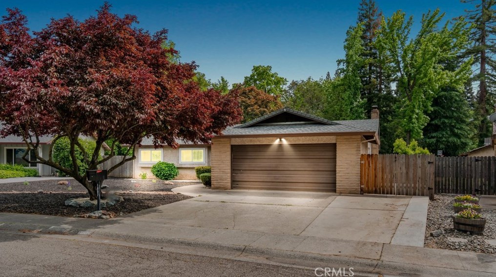 1887 Modoc Dr, Chico, CA 95928