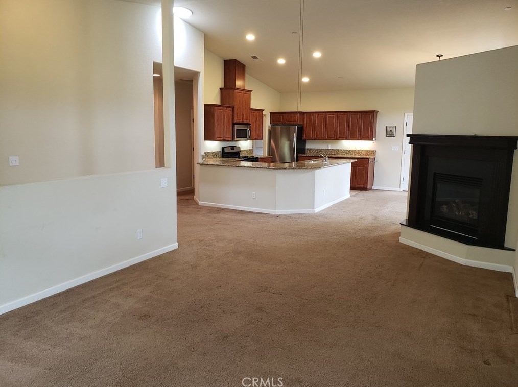 2568 Banner Peak Dr, Chico, CA 95928
