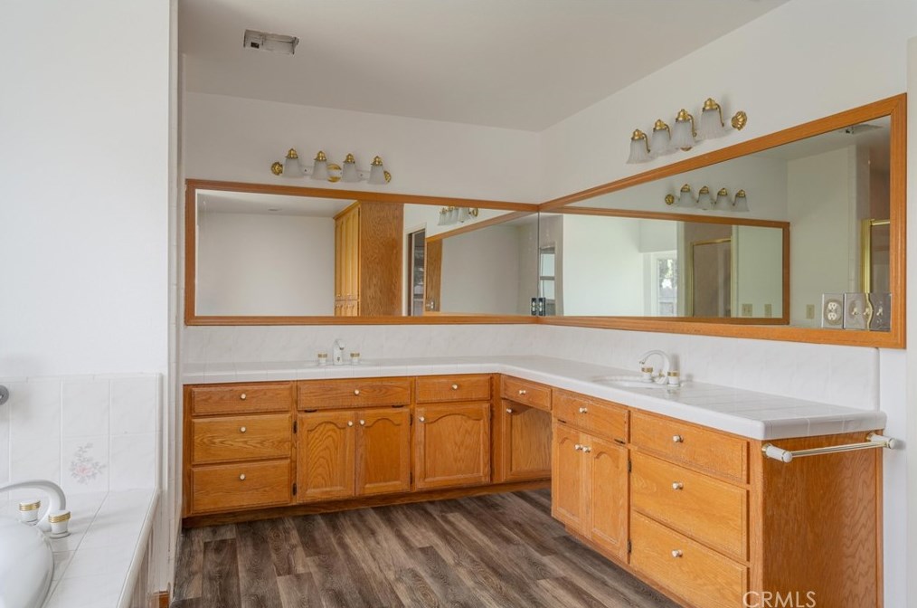 66 Brenda Dr, Chico CA  95928-6390 exterior