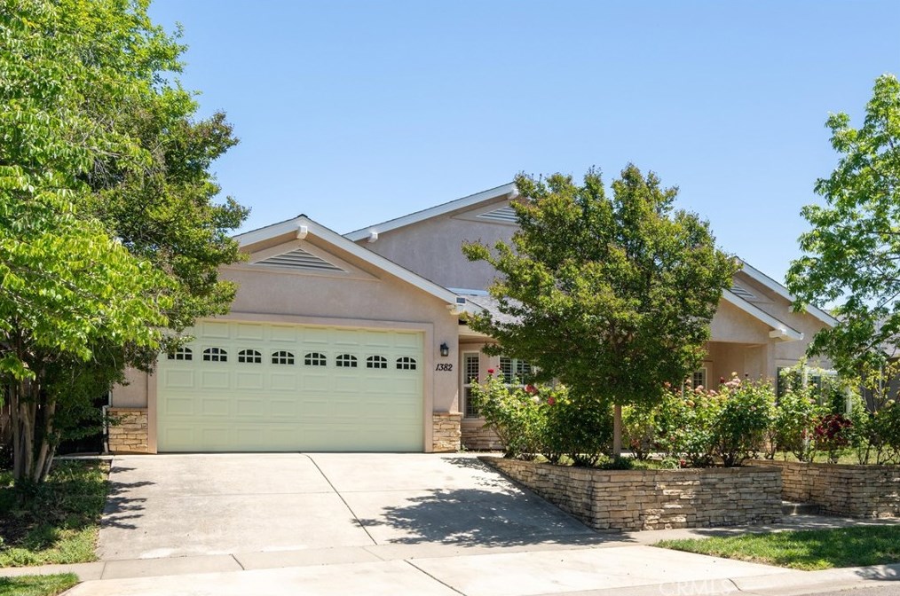 1382 Arch Way, Chico, CA 95973-8273