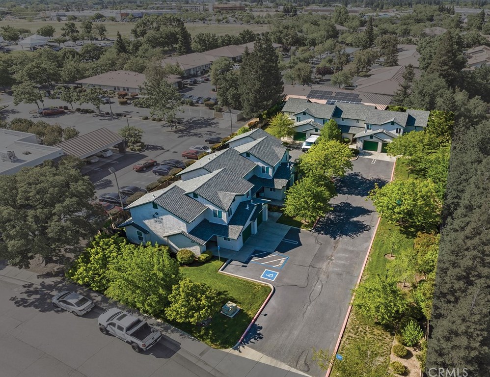 550 Flying V St, Chico, CA 95928