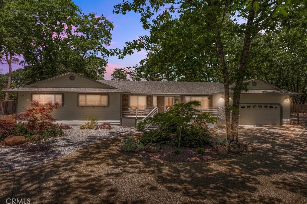 271 Pinewood Dr, Paradise, CA 95969