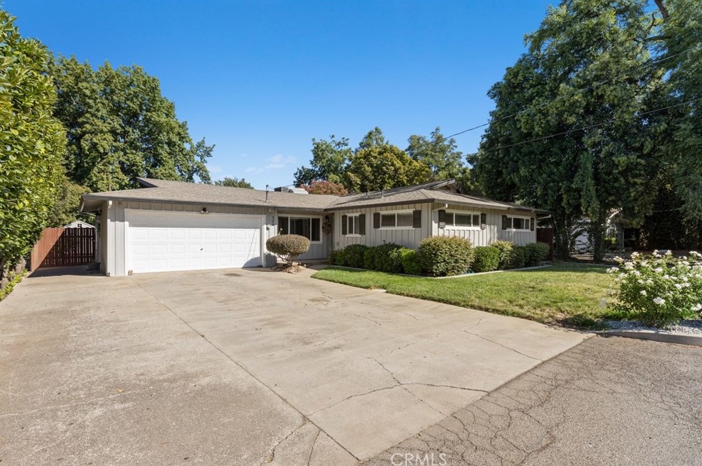 526 11th Ave, Chico, CA 95926