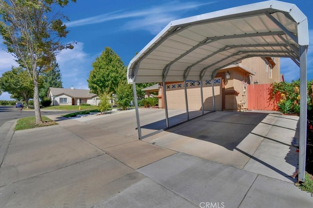 1961 Deerfield Dr, Yuba City CA 95993-9276 exterior