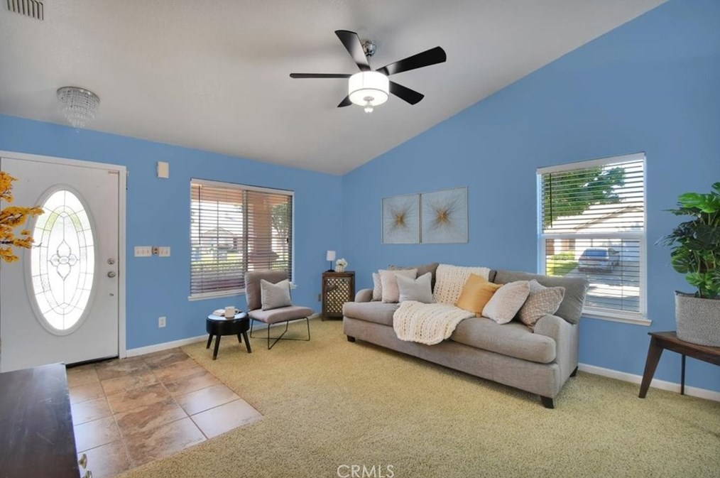 1961 Deerfield Dr, Yuba City CA 95993-9276 exterior