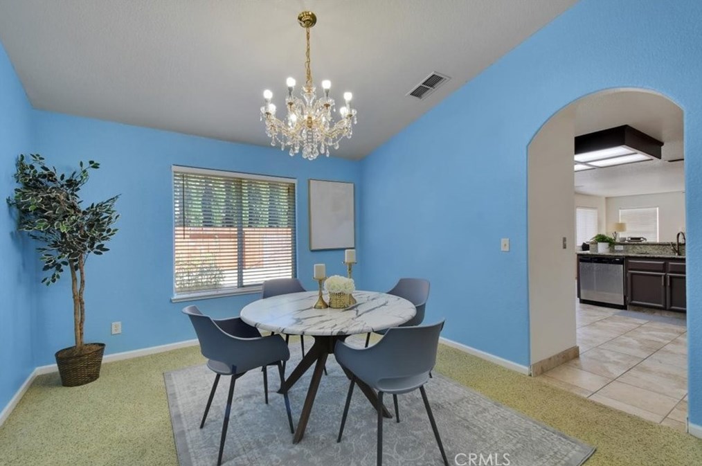 1961 Deerfield Dr, Yuba City CA 95993-9276 exterior