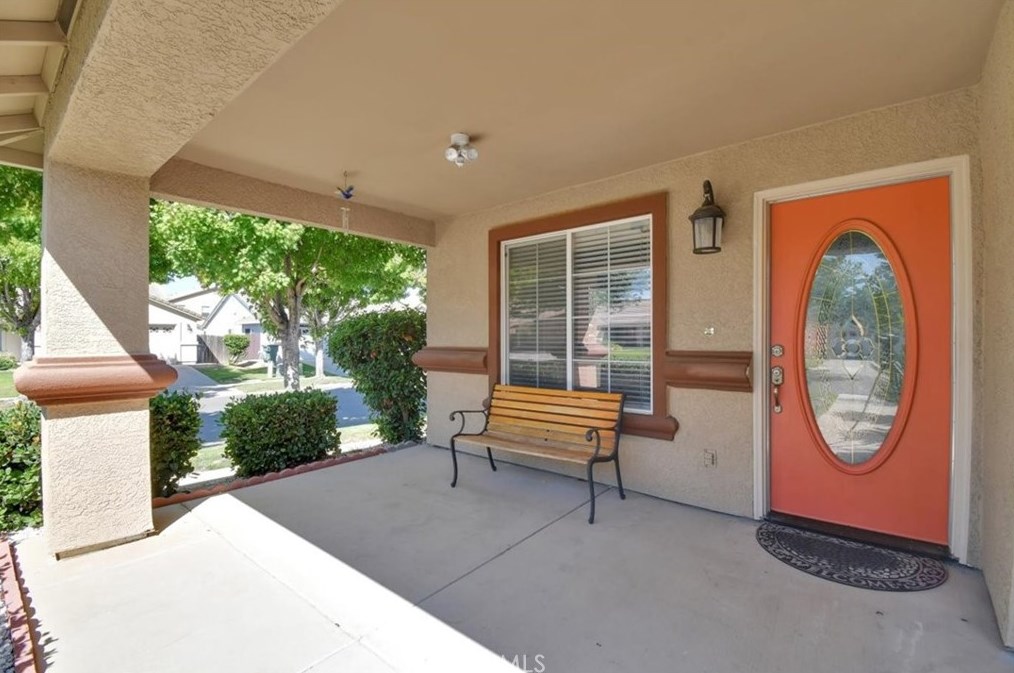 1961 Deerfield Dr, Yuba City CA 95993-9276 exterior