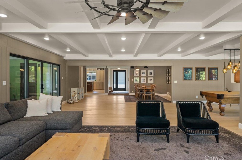 2 Bel Aire Cir, Chico, CA 95926