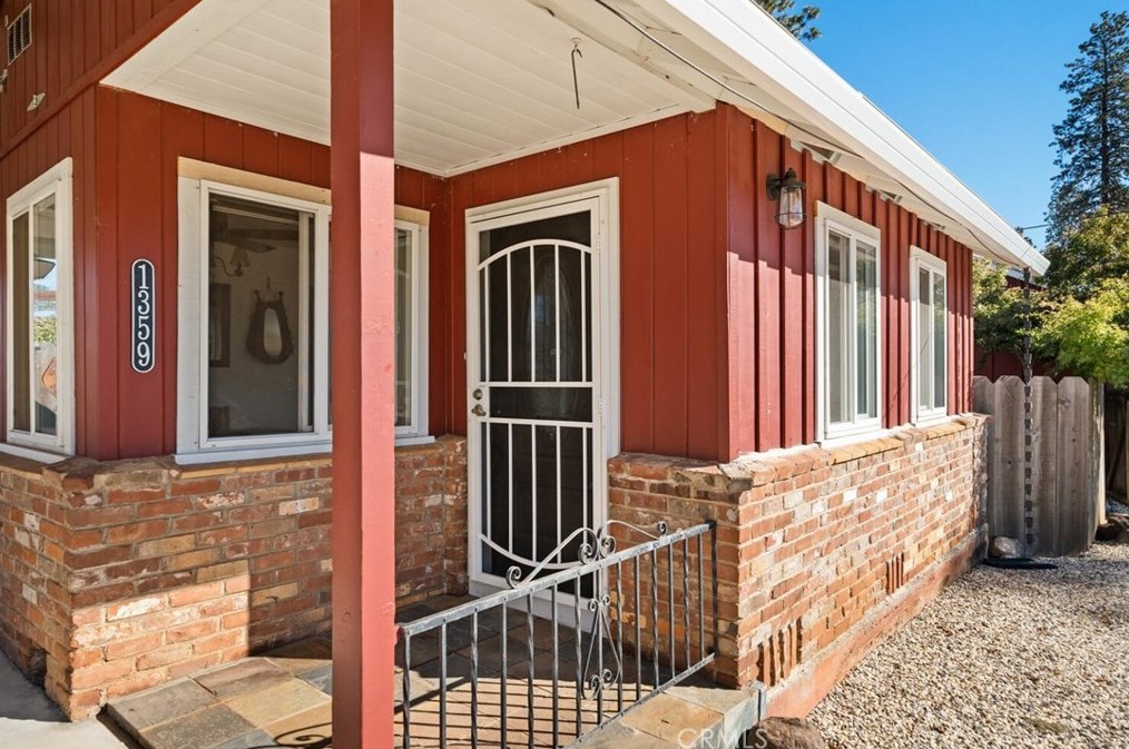 1359 Wagstaff Rd, Paradise, CA 95969