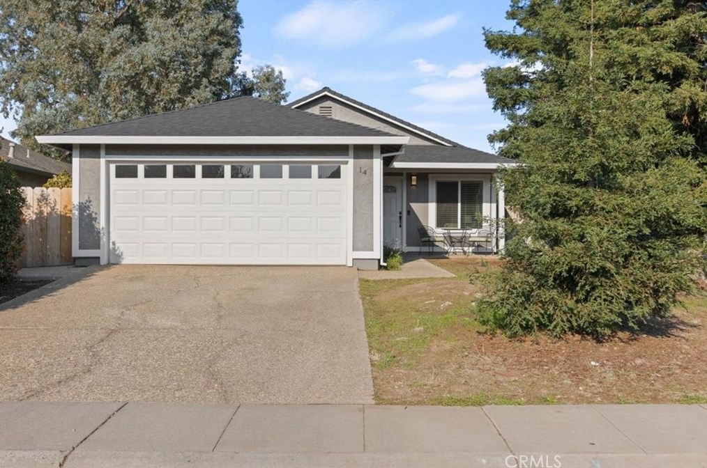 14 Rainier Ln, Chico, CA 95973-7871