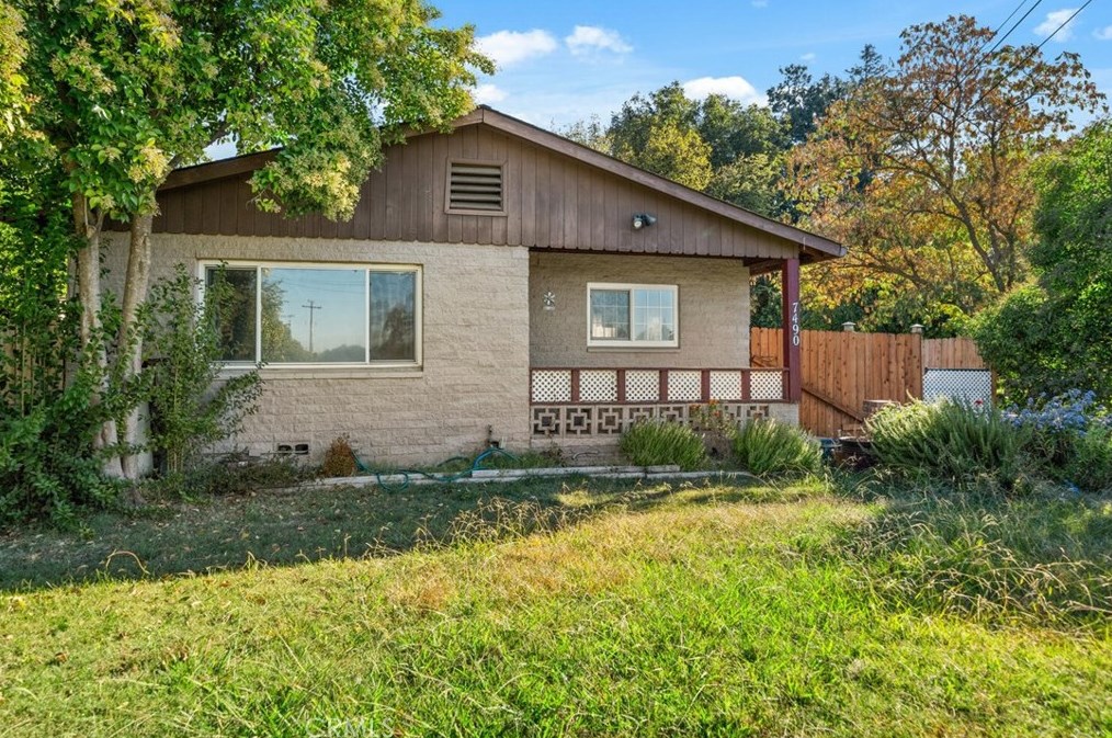 7490 State Hwy 99e, Los Molinos, CA 96055