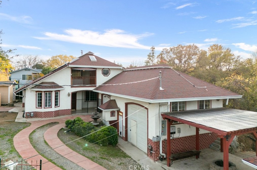 8 Dorr Ln, Oroville, CA 95966