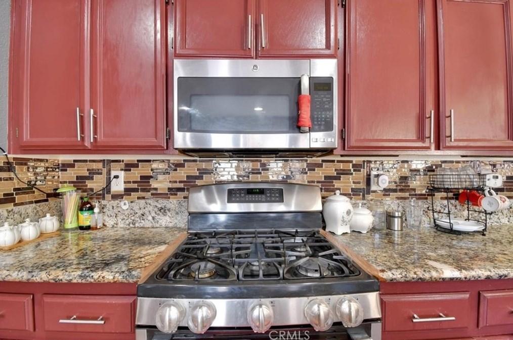 527 Harding Rd, Yuba City CA  95993-9277 exterior