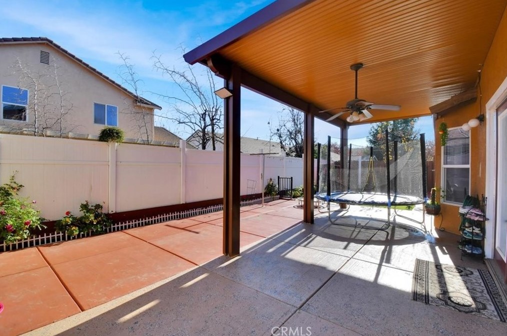 527 Harding Rd, Yuba City CA  95993-9277 exterior