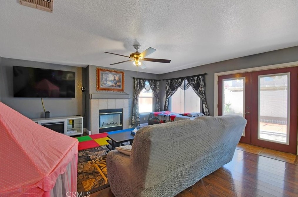 527 Harding Rd, Yuba City CA  95993-9277 exterior