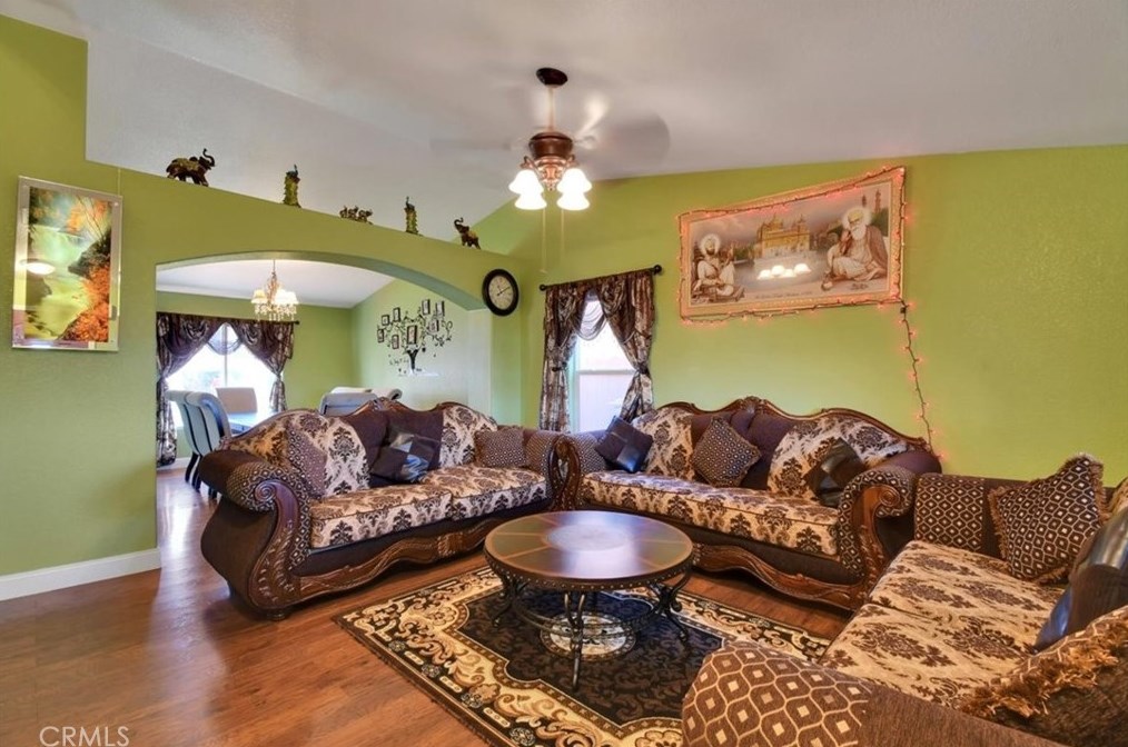 527 Harding Rd, Yuba City CA  95993-9277 exterior