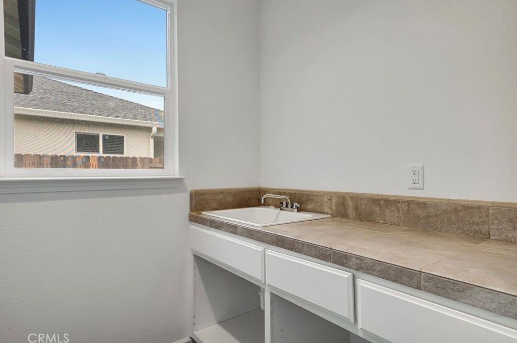 1326 Lucy Way, Chico CA  95973-9299 exterior