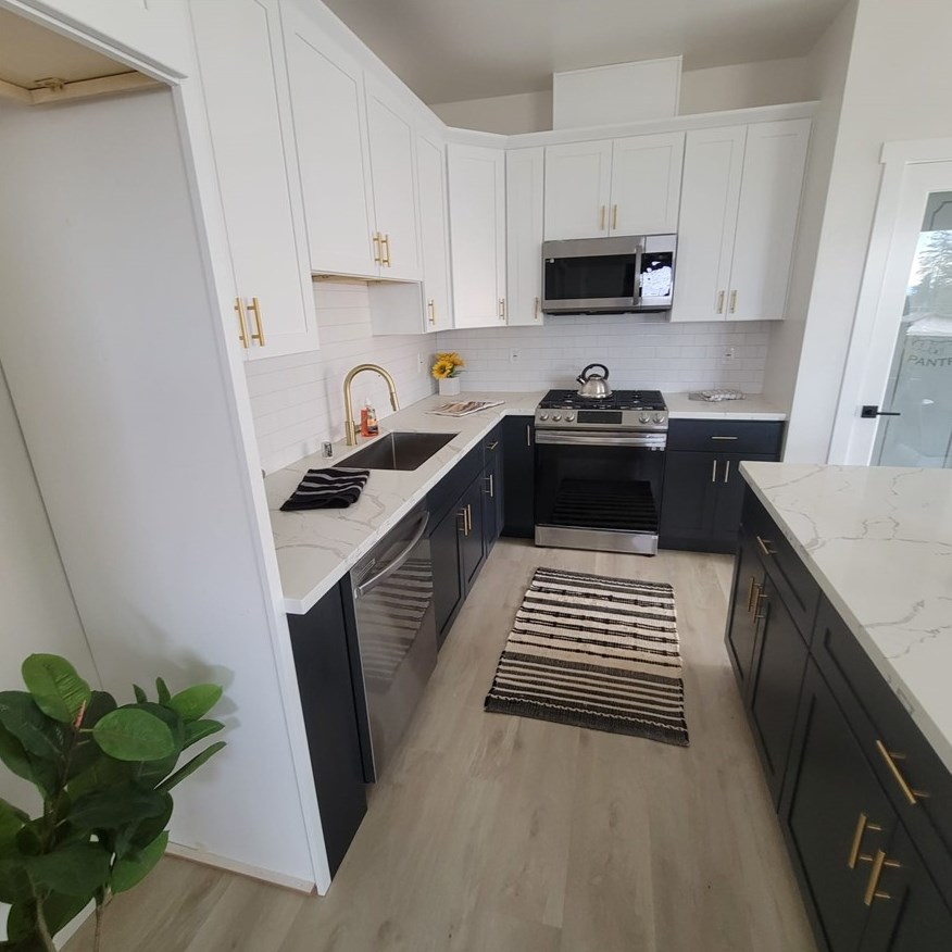 6404 Woodhall Ct, Paradise, CA 95969-3367