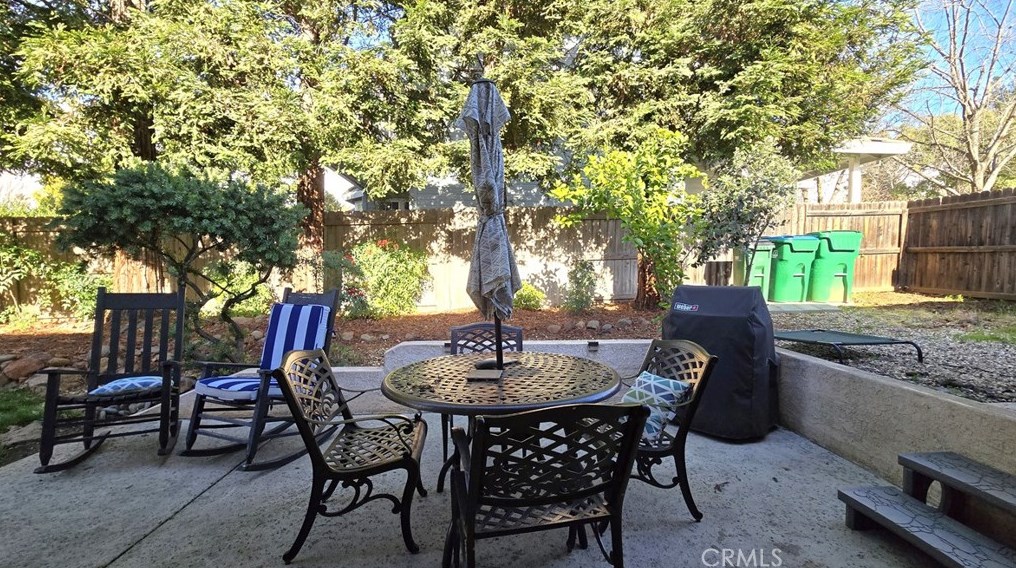 2 Burney Dr, Chico CA  95928-3805 exterior