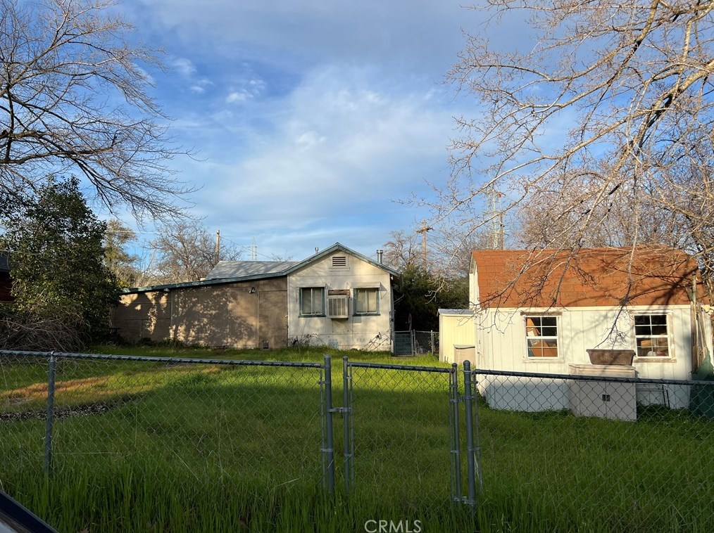 1160 Laurel Ave, Oroville, CA 95966
