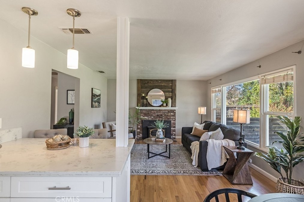 1024 Neal Dow Ave, Chico, CA 95926-2832