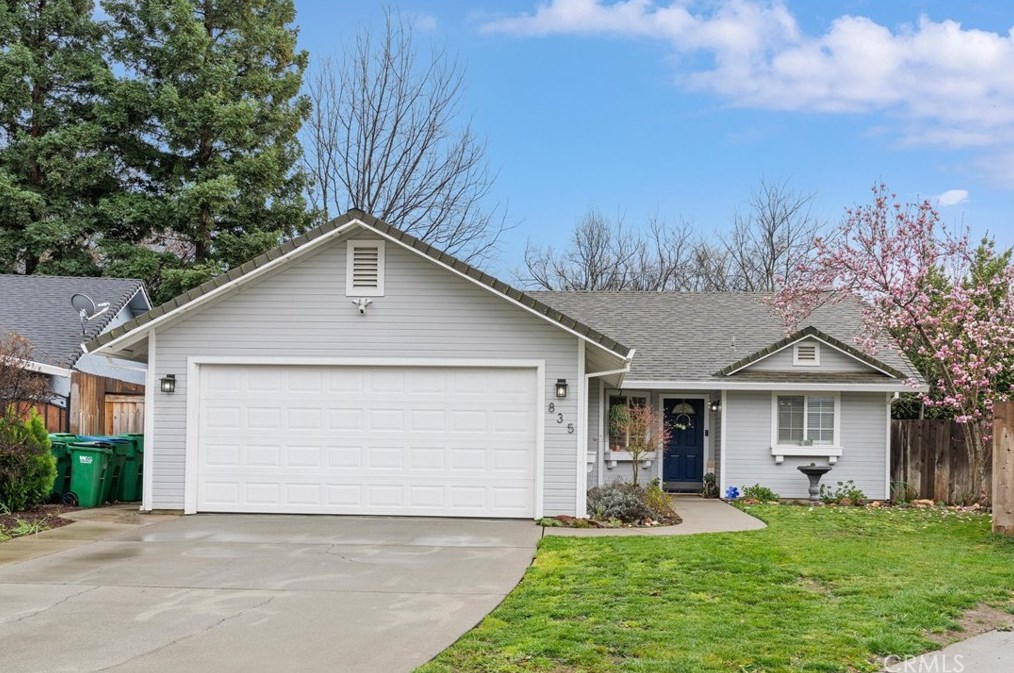 835 Black Walnut Way, Chico, CA 95973