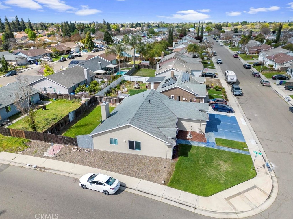 1094 Poppy Hills Dr, Atwater, CA 95301