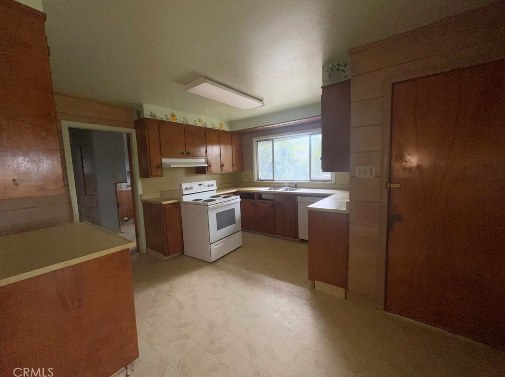 1190 Linden Ave, Oroville CA  95966-5035 exterior