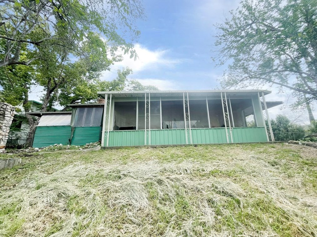 1190 Linden Ave, Oroville CA  95966-5035 exterior