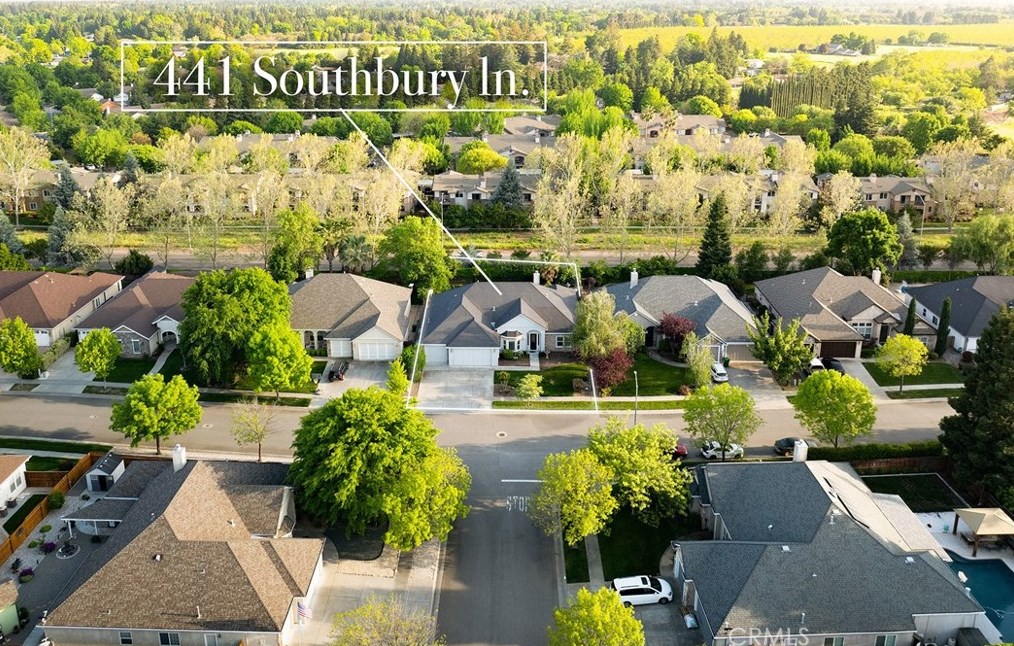 441 Southbury Ln, Chico CA  95973-8207 exterior